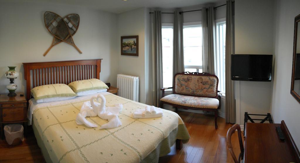 Rose Garden Bed And Breakfast Toronto Quarto foto