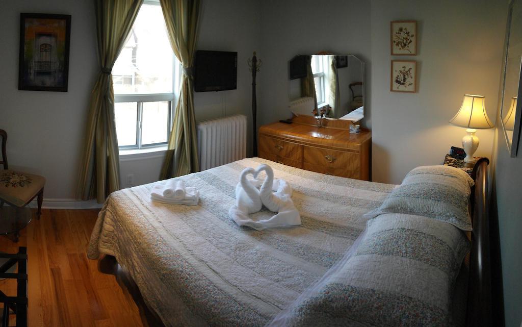 Rose Garden Bed And Breakfast Toronto Quarto foto